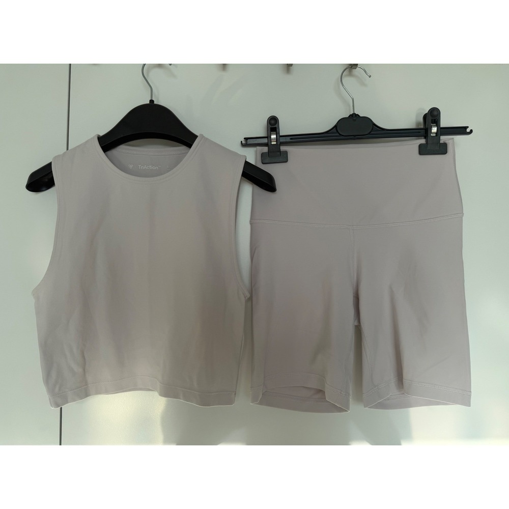 Aritzia TnAction Butter 7" Shorts & Crop Tank Set Pink Size S - Picture 2 of 10